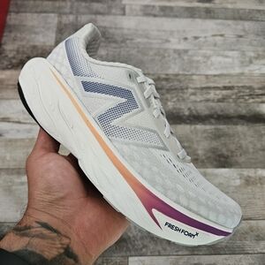 New Balance Fresh Foam X 1080v14 Sz 9 (D)